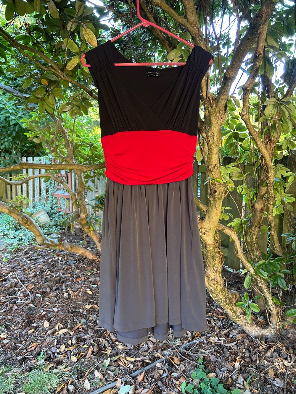 Max & Cleo Black, Red & Gray Colorblock Midi Dress easy flow style